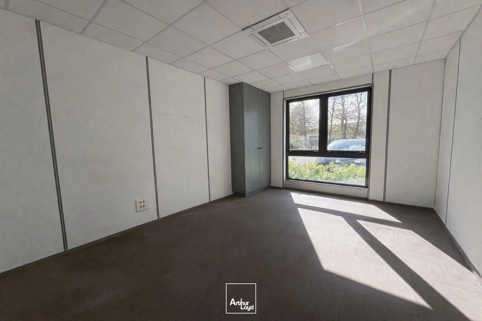 Locaux d'activité & Entrepôts - Location - SAINT CYR EN VAL - 45590 - 1592-1592 - 7739273
