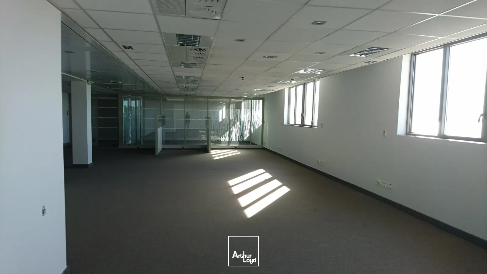 Bureaux - Location - MARSEILLE - 13002 - 753.18-753.18 - 7739523