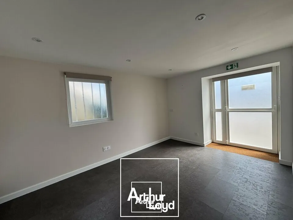 Bureaux - Location - BRIVE-LA-GAILLARDE - 19100 - 12-12 - 7740784