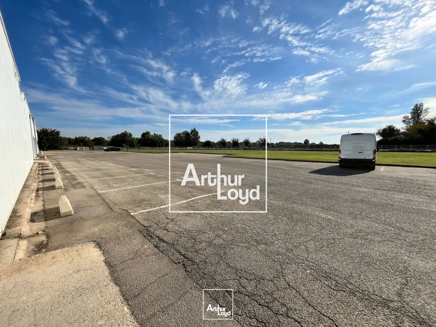 Locaux d'activité & Entrepôts - Vente - SAINT GILLES - 30800 - 1850-1850 - 7740943