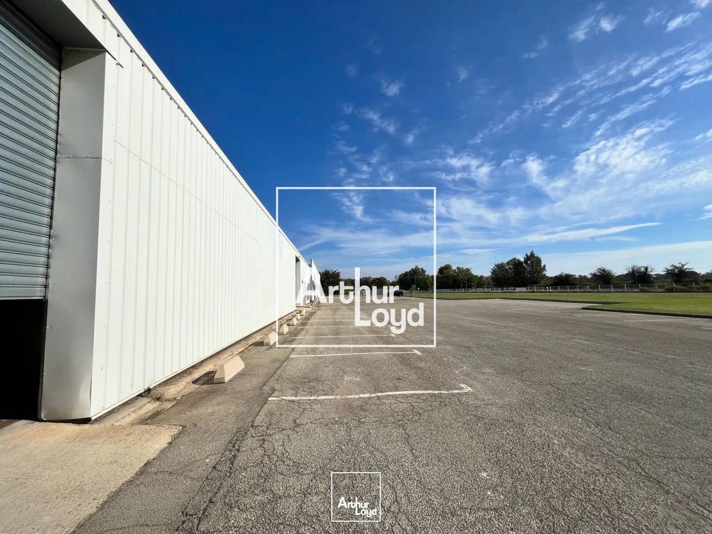 Locaux d'activité & Entrepôts - Vente - SAINT GILLES - 30800 - 1850-1850 - 7740942