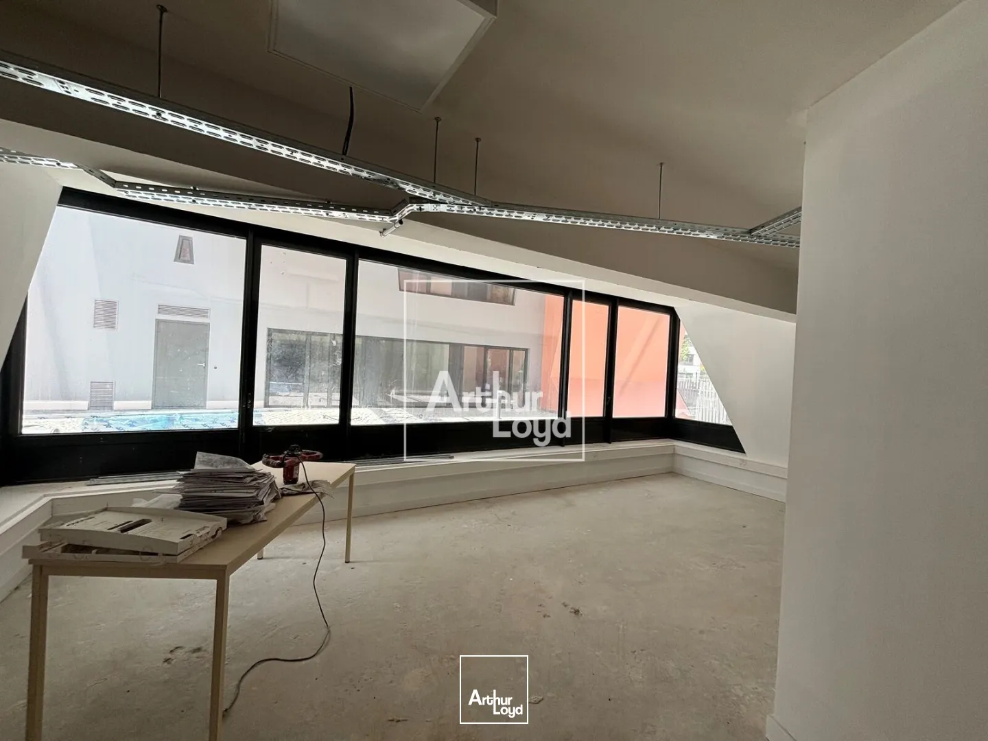Locaux d'activité & Entrepôts - Vente - GRENOBLE - 38000 - 118.22-1035.88 - 7740957