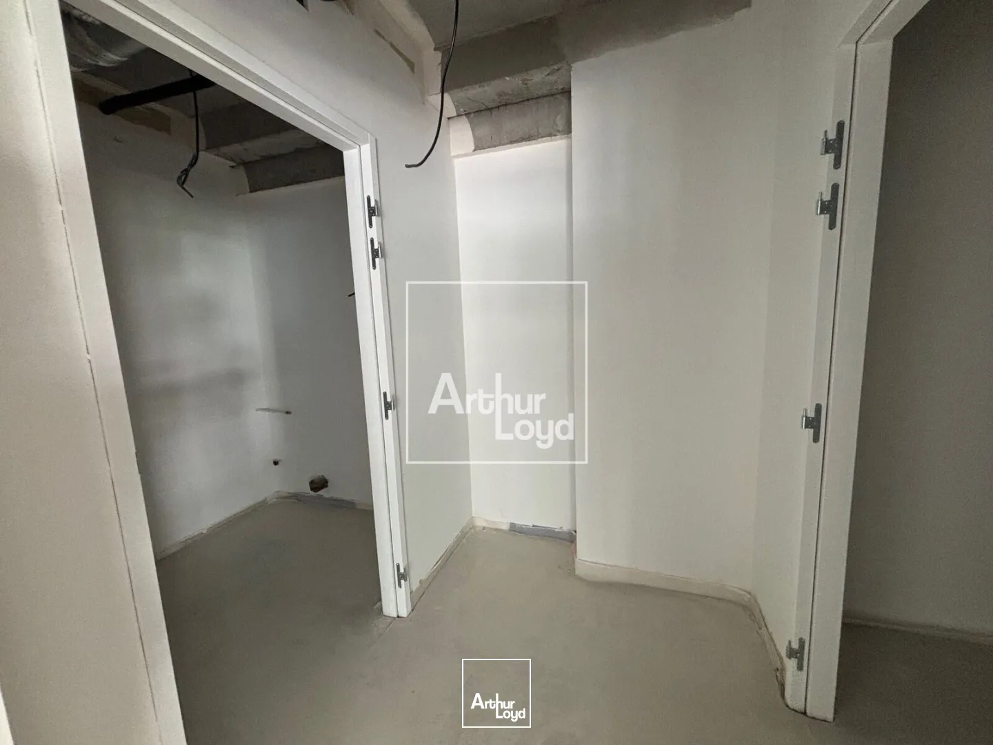 Locaux d'activité & Entrepôts - Vente - GRENOBLE - 38000 - 118.22-1035.88 - 7740961