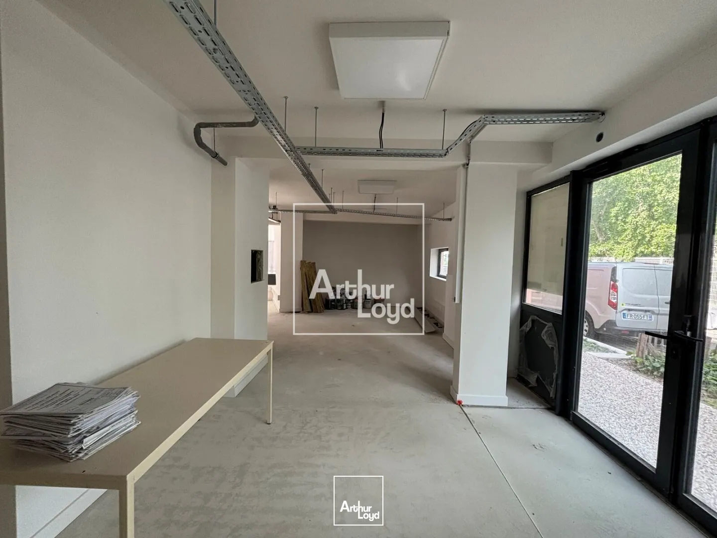 Locaux d'activité & Entrepôts - Vente - GRENOBLE - 38000 - 118.22-1035.88 - 7740962
