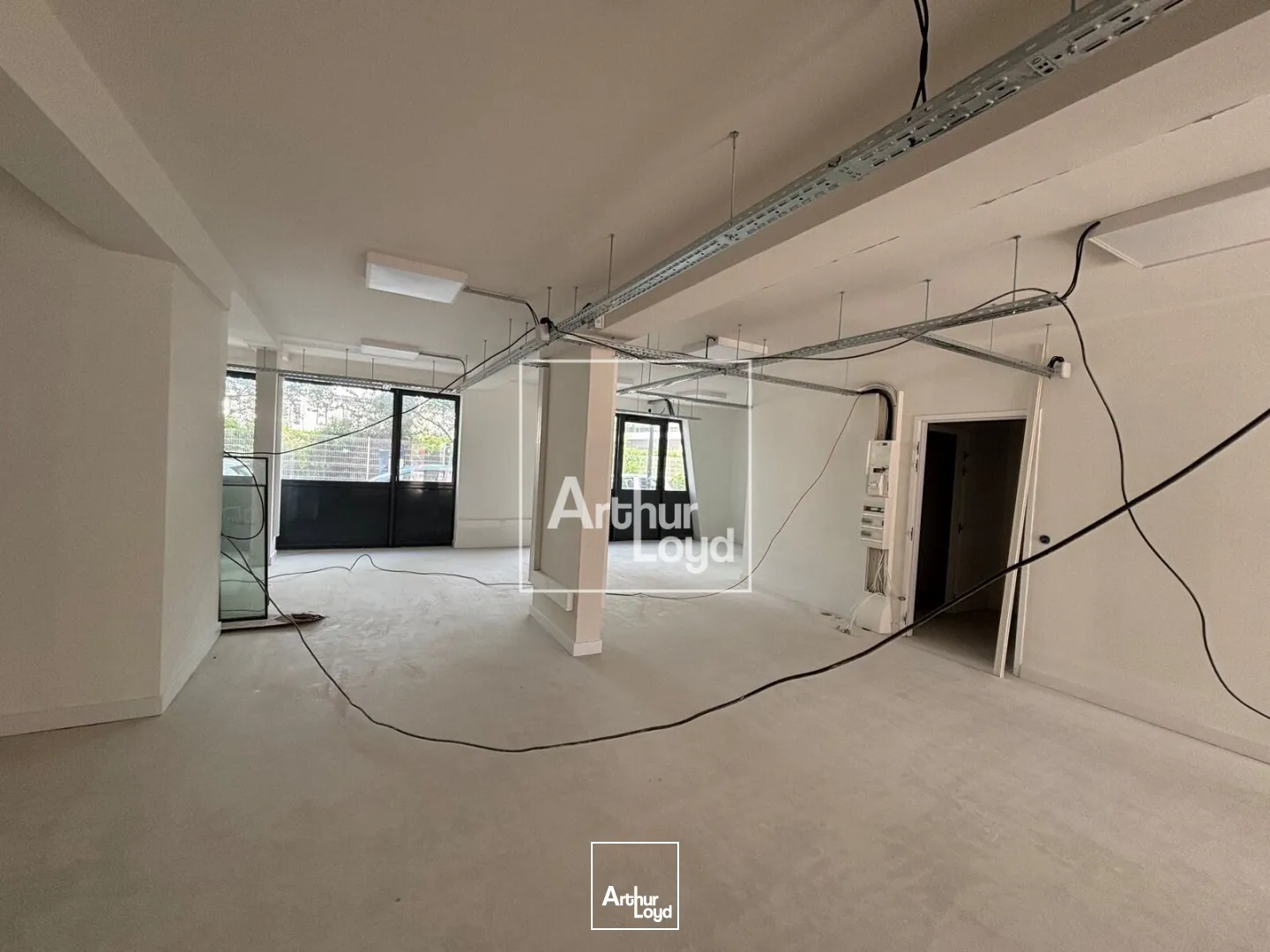 Locaux d'activité & Entrepôts - Vente - GRENOBLE - 38000 - 118.22-1035.88 - 7740963