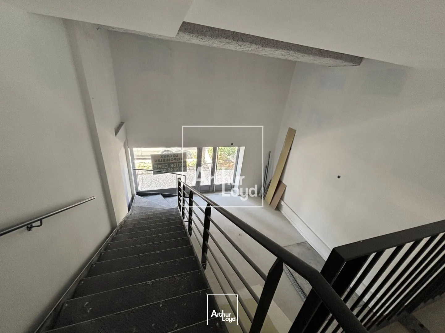Locaux d'activité & Entrepôts - Vente - GRENOBLE - 38000 - 118.22-1035.88 - 7740970