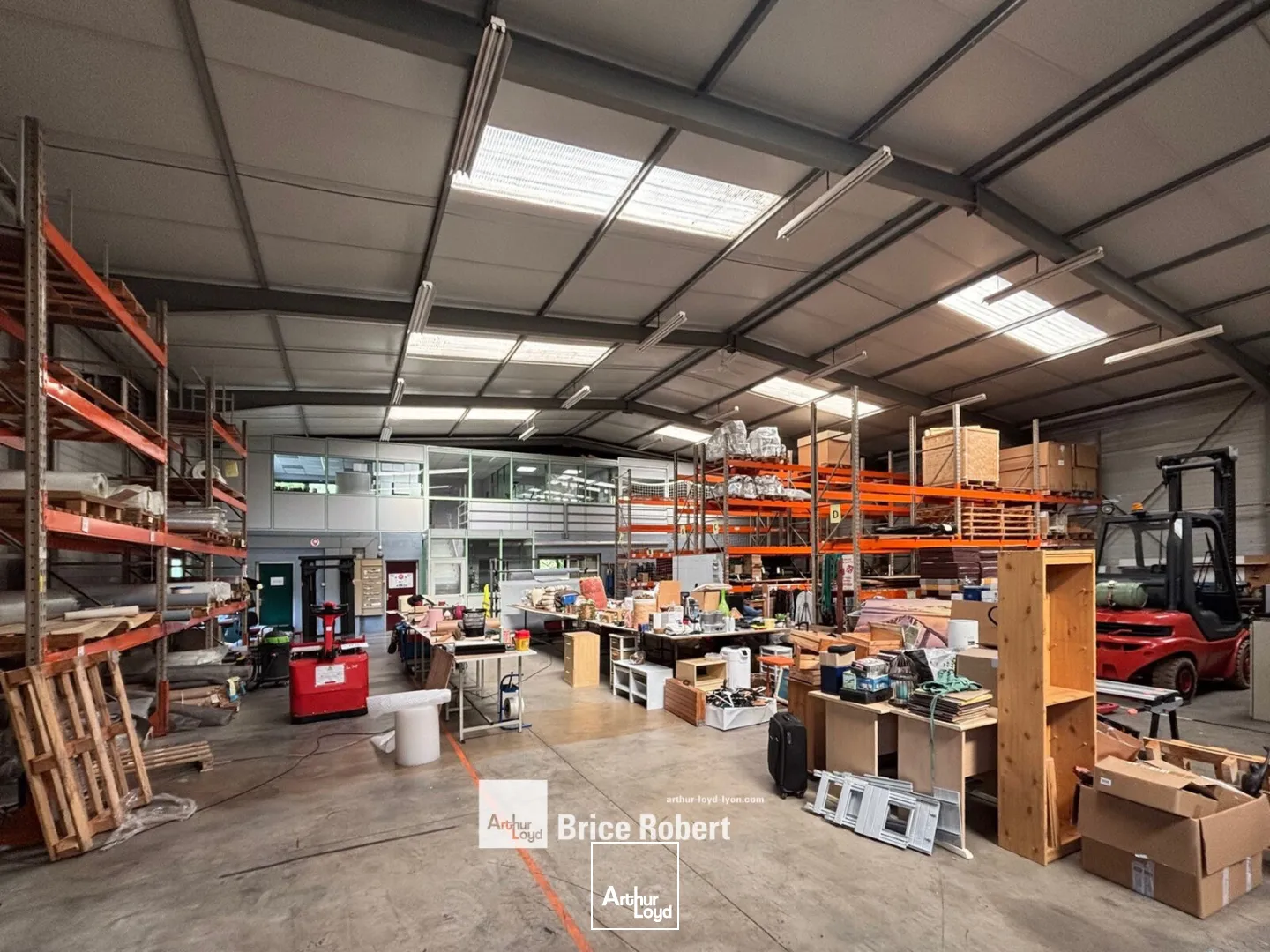 Locaux d'activité & Entrepôts - Vente - FLEURIEU SUR SAONE - 69250 - 730-730 - 7741458