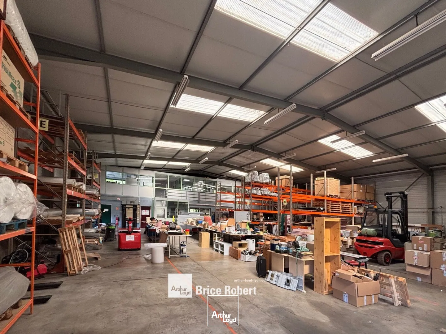 Locaux d'activité & Entrepôts - Vente - FLEURIEU SUR SAONE - 69250 - 730-730 - 7741459