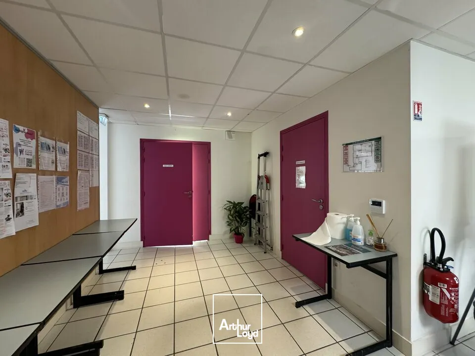 Locaux commerciaux - Location - TOURS - 37000 - 200-200 - 7741731