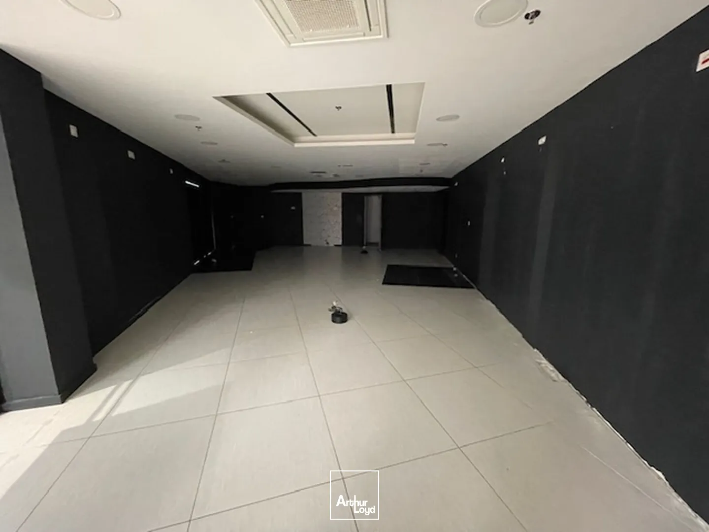 Locaux commerciaux - Location - SAINT MARTIN DES CHAMPS - 29600 - 100-100 - 7741837