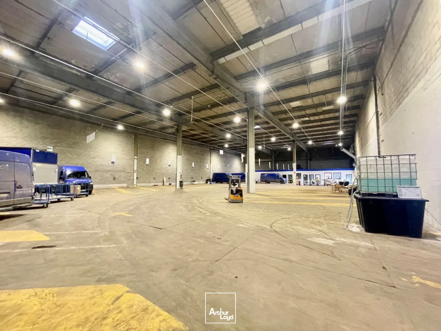 Locaux d'activité & Entrepôts - Location - LE GRAND QUEVILLY - 76120 - 216-5050 - 7741942