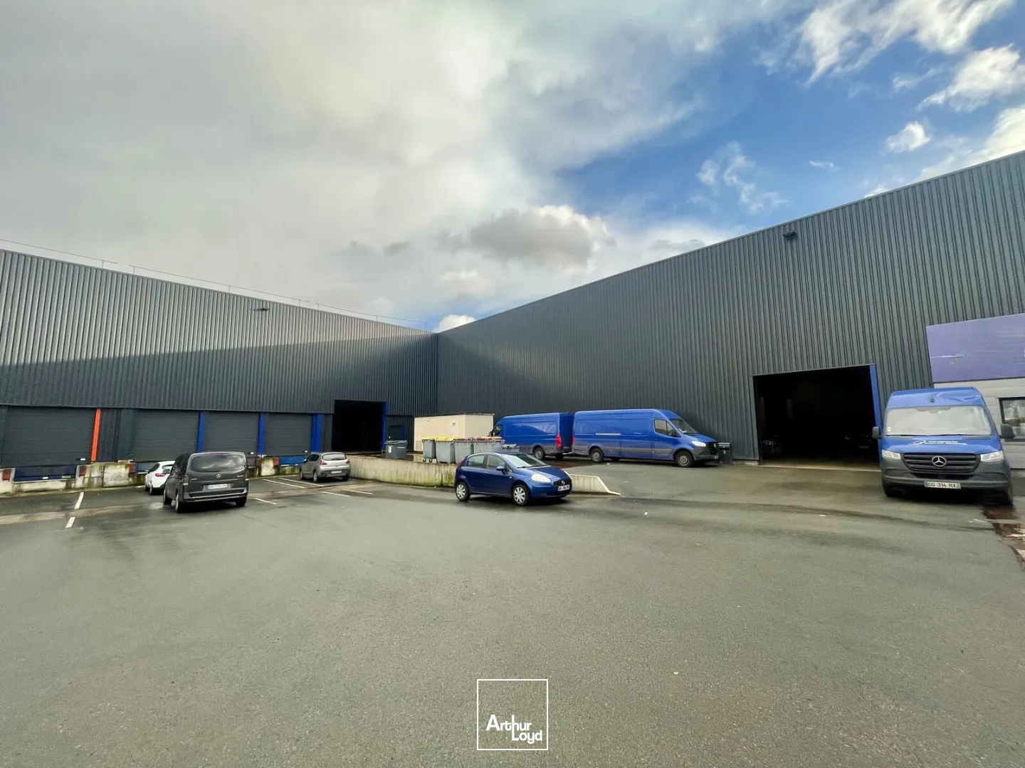 Locaux d'activité & Entrepôts - Location - LE GRAND QUEVILLY - 76120 - 216-5050 - 7741944