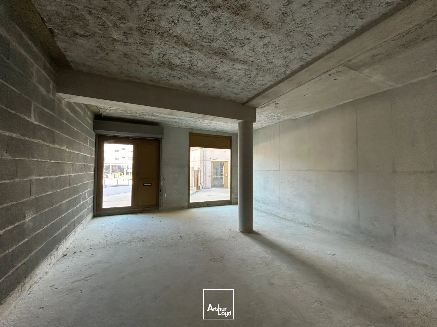 Locaux commerciaux - Location - NANTES - 44300 - 36.7-82.7 - 7742048