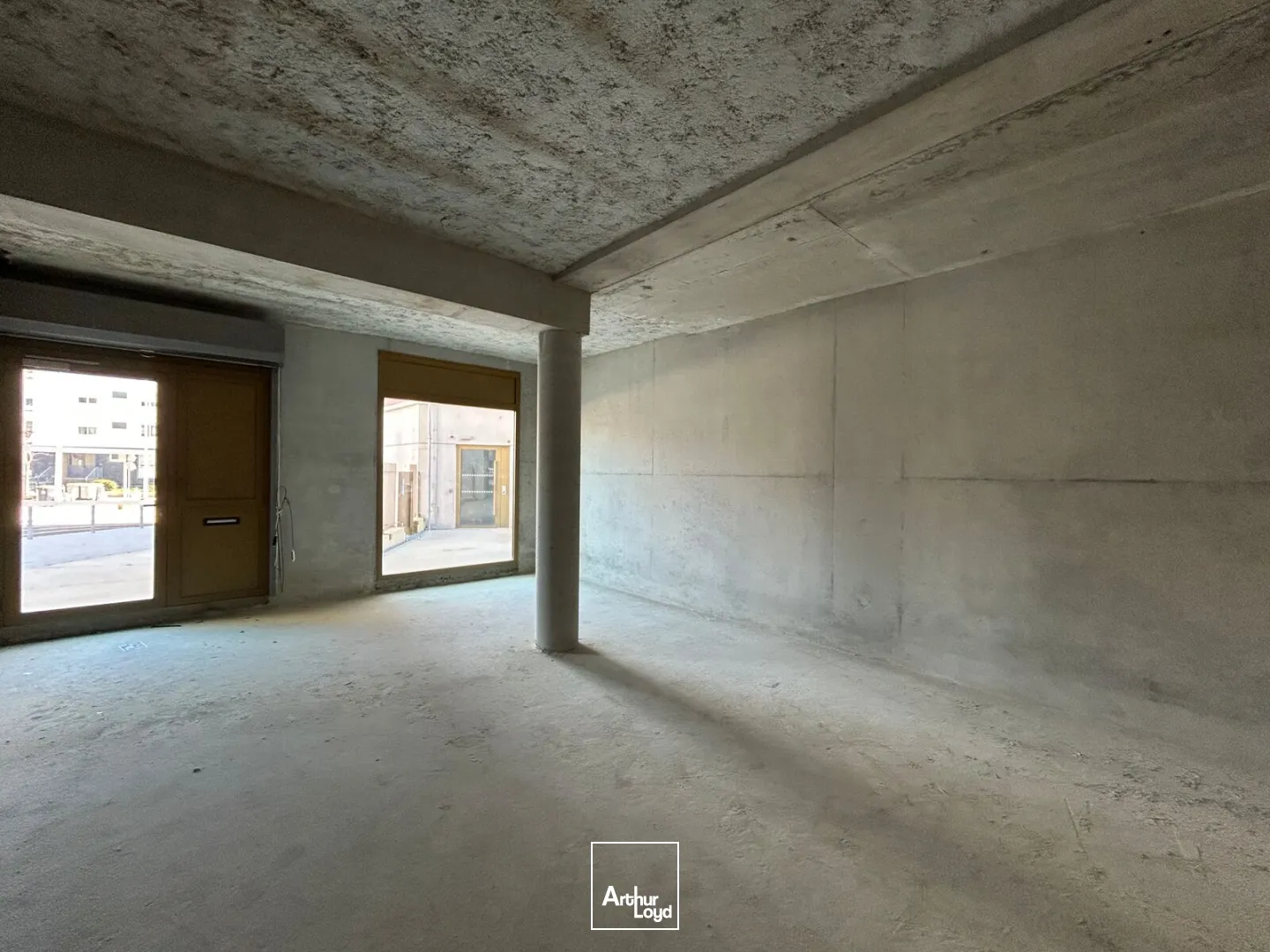 Locaux commerciaux - Location - NANTES - 44300 - 36.7-82.7 - 7742047