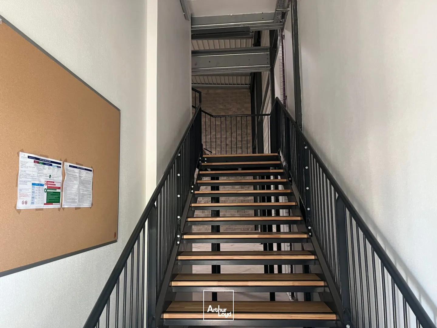 Locaux d'activité & Entrepôts - Location - CERGY - 95800 - 268-268 - 7742118