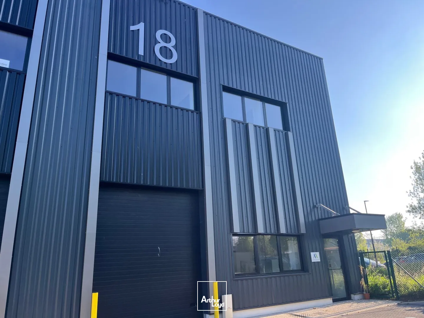 Locaux d'activité & Entrepôts - Location - CERGY - 95800 - 268-268 - 7742111