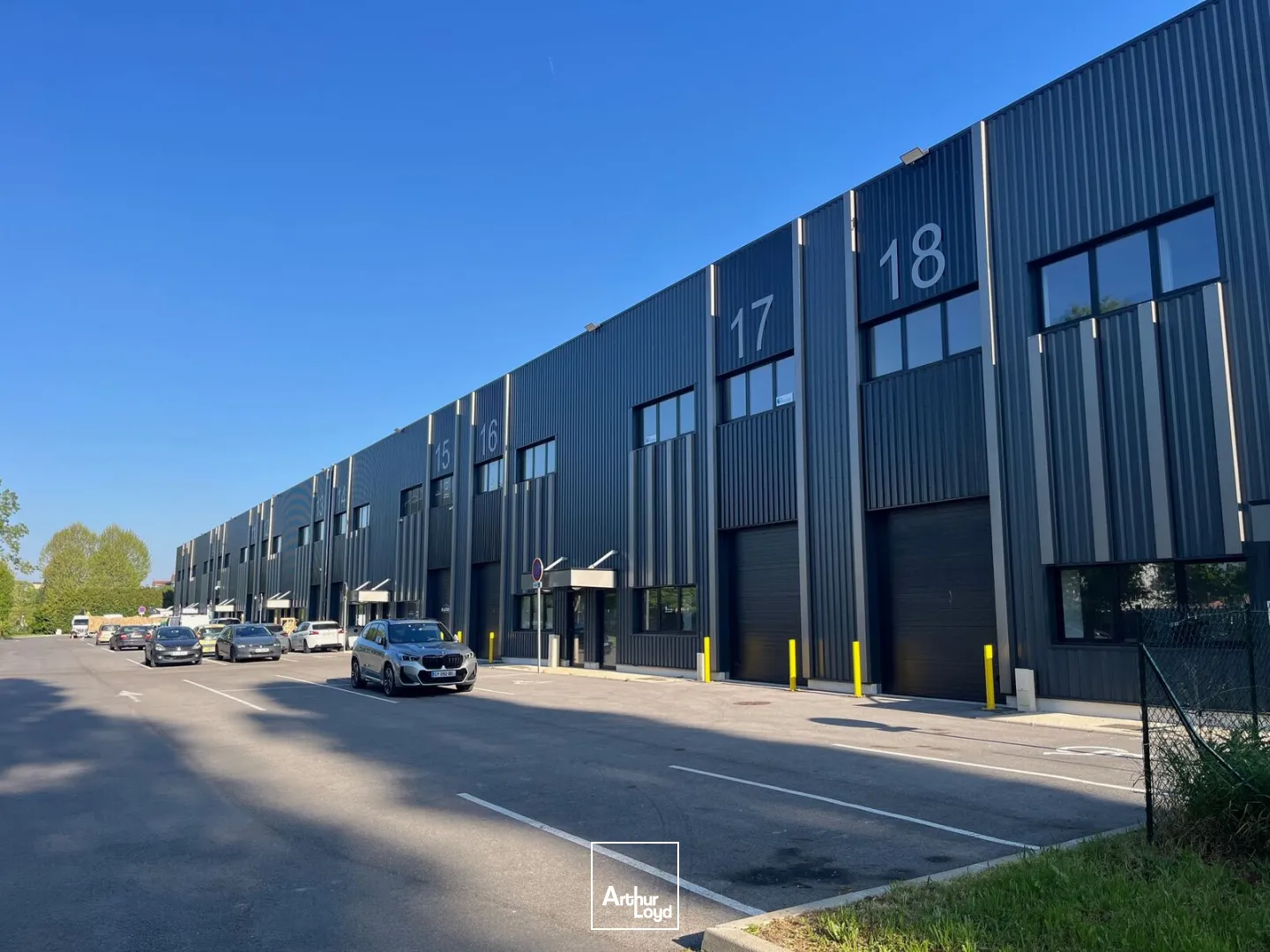 Locaux d'activité & Entrepôts - Location - CERGY - 95800 - 268-268 - 7742113