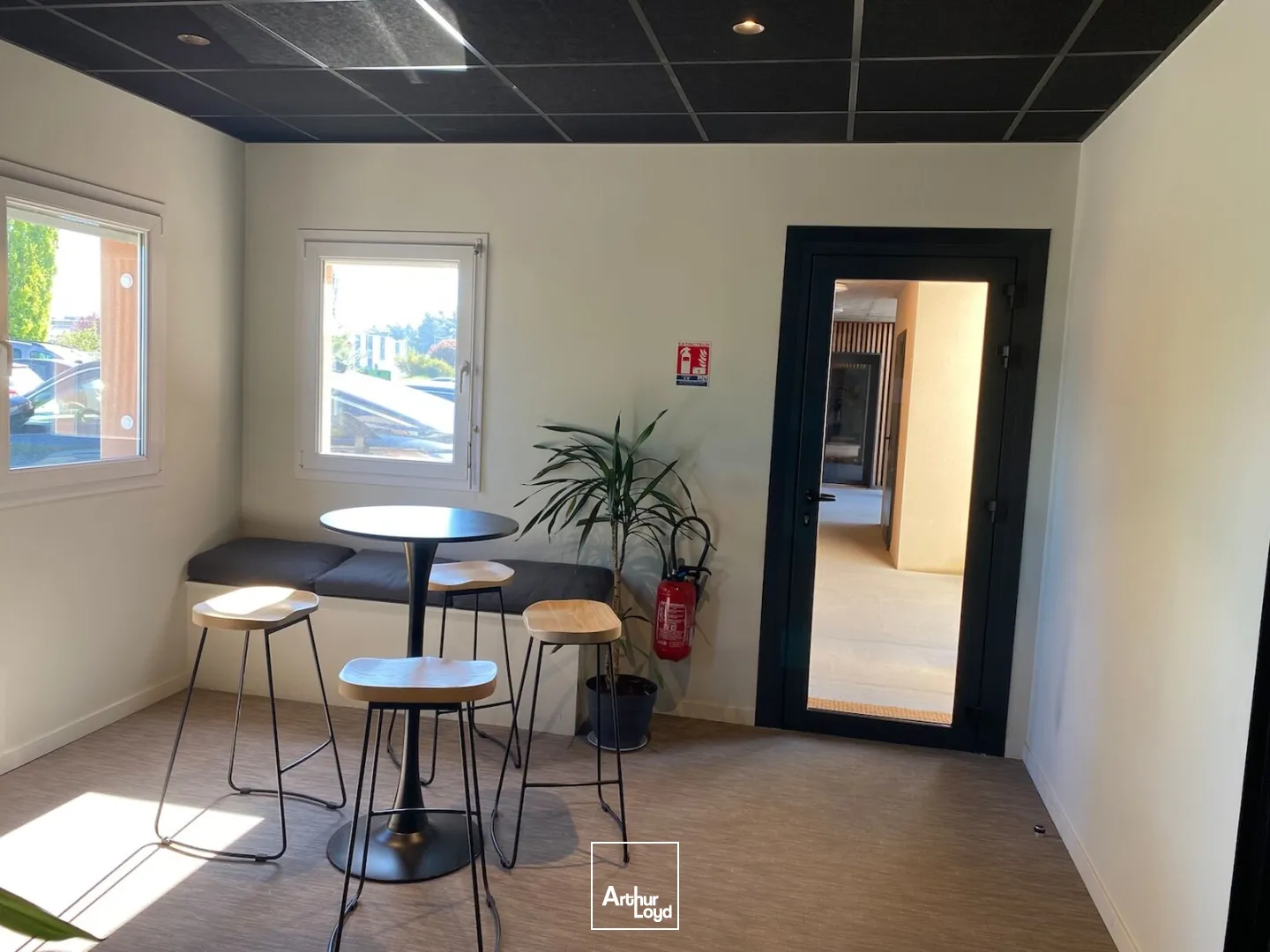 Bureaux - Location - SAINT JUST SAINT RAMBERT - 42170 - 100-100 - 7742354