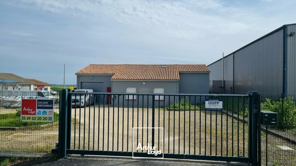 Locaux d'activité & Entrepôts - Vente - CISSE - 86170 - 400-400 - 7742594