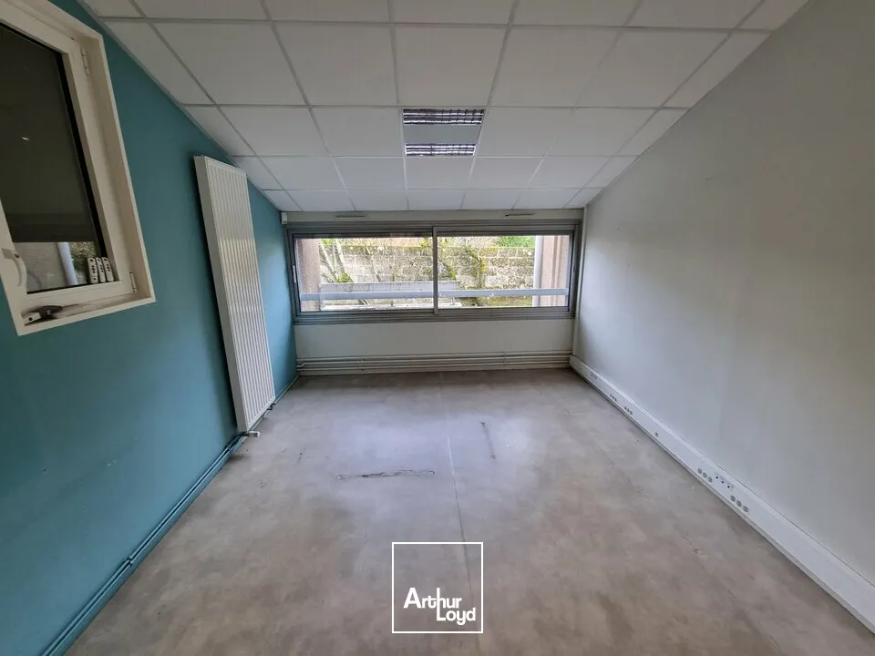 Bureaux - Vente - PARTHENAY - 79200 - 766-766 - 7742599