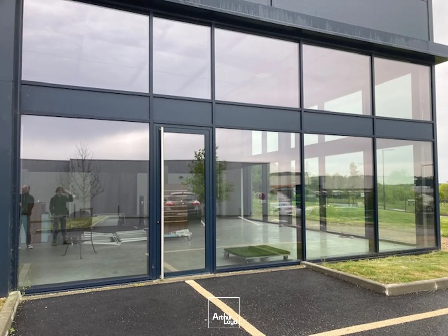 Locaux commerciaux - Vente - SAINT MARTIN DES CHAMPS - 29600 - 300-300 - 7742709