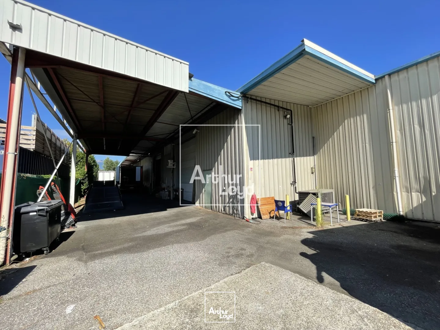 Locaux d'activité & Entrepôts - Location - GIERES - 38610 - 1968-1968 - 7742732