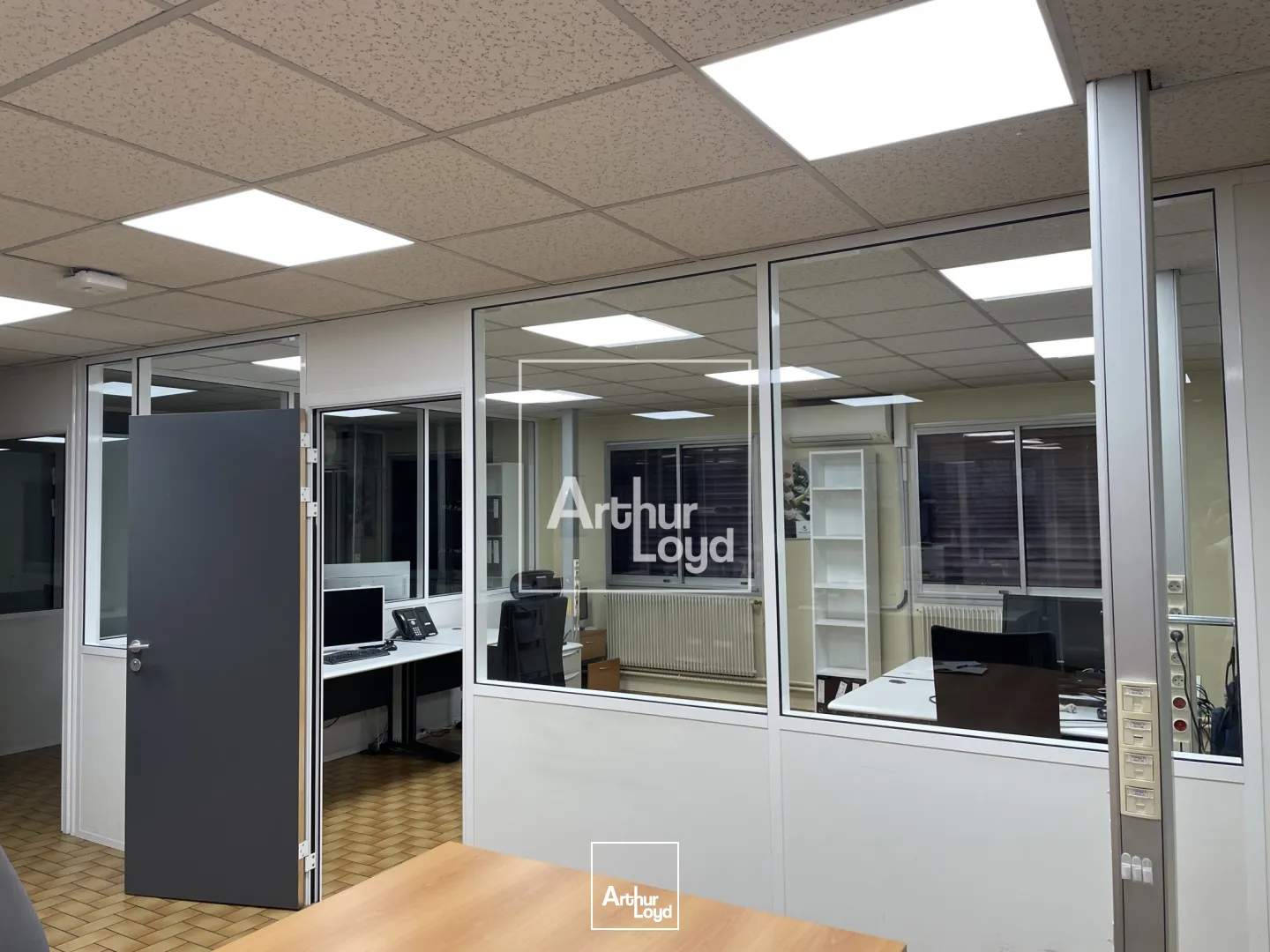 Locaux d'activité & Entrepôts - Location - GIERES - 38610 - 1968-1968 - 7742746