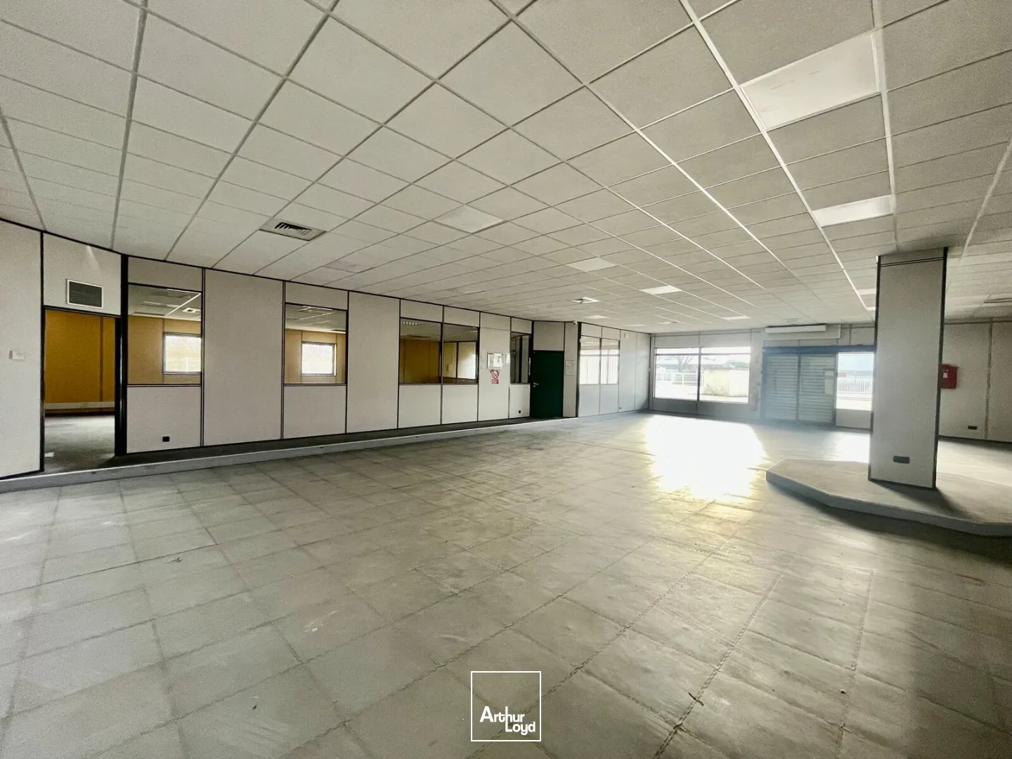 Locaux d'activité & Entrepôts - Location - SAINT ETIENNE DU ROUVRAY - 76800 - 1443-4724 - 7742801