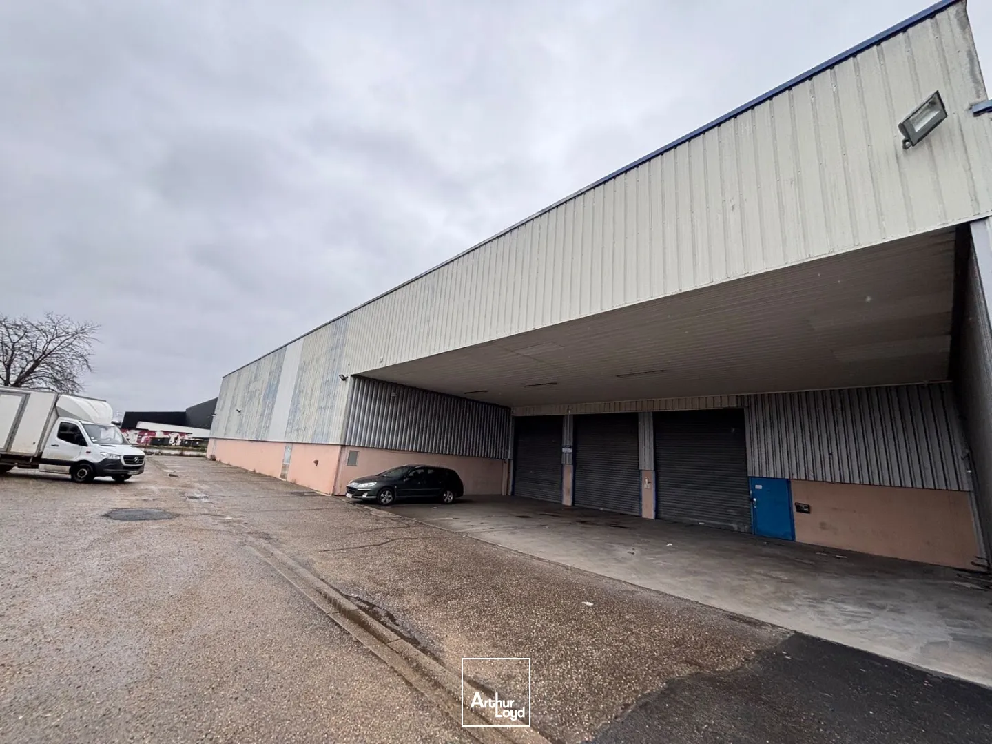 Locaux d'activité & Entrepôts - Location - SAINT ETIENNE DU ROUVRAY - 76800 - 725-3266 - 7742822