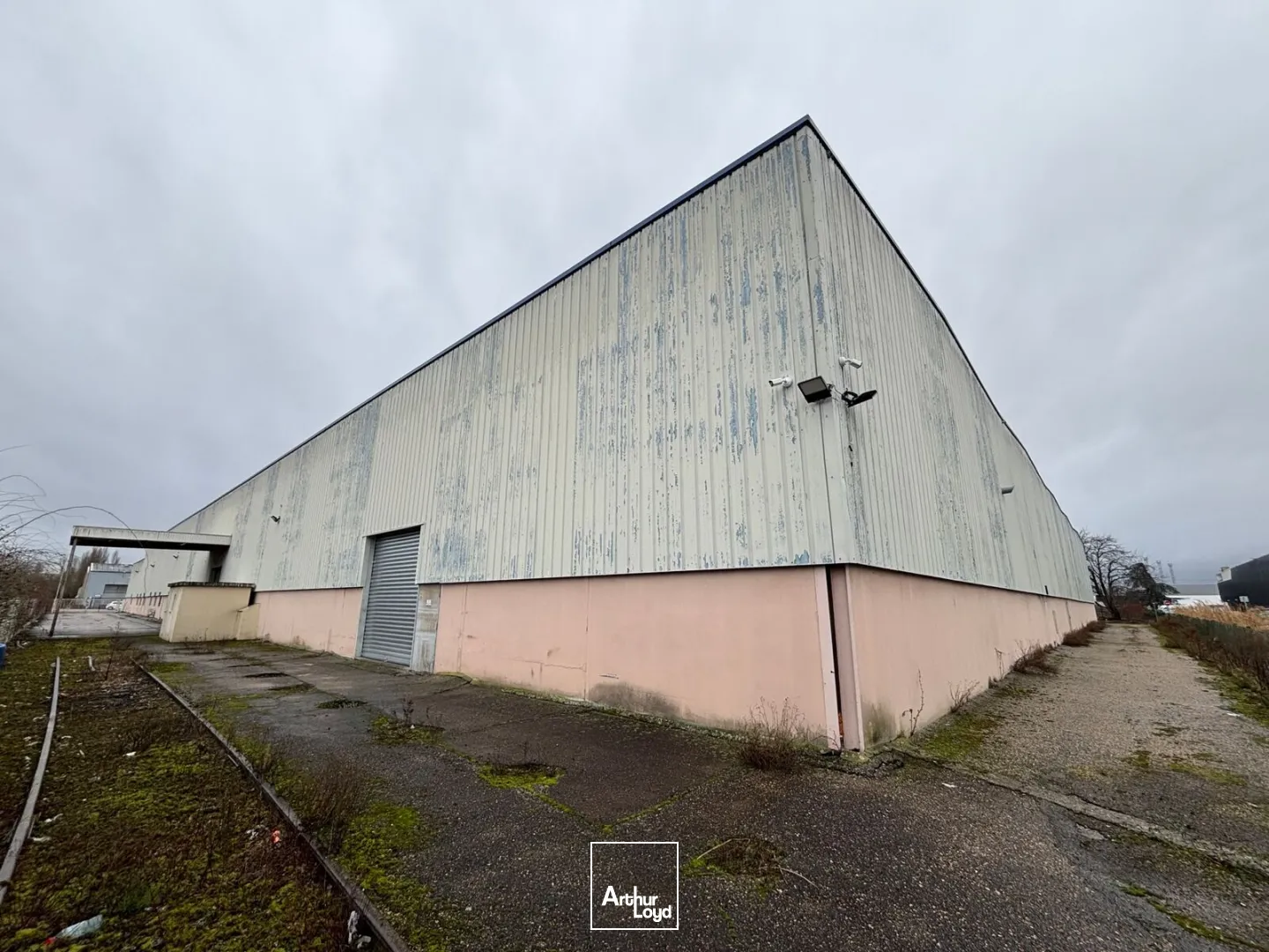 Locaux d'activité & Entrepôts - Location - SAINT ETIENNE DU ROUVRAY - 76800 - 725-3266 - 7742824