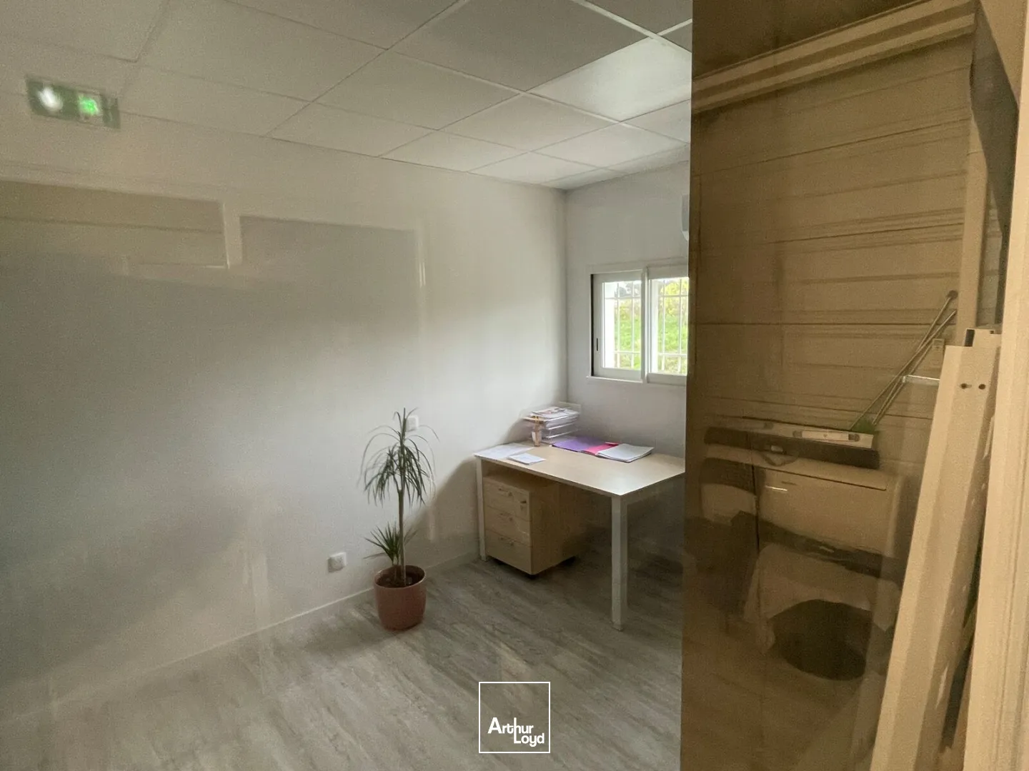 Locaux commerciaux - Vente - COLOMBIERS - 34440 - 886-886 - 7742999