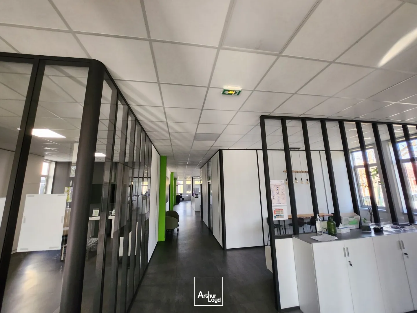 Bureaux - Location - ERAGNY - 95610 - 182-1435 - 7743020