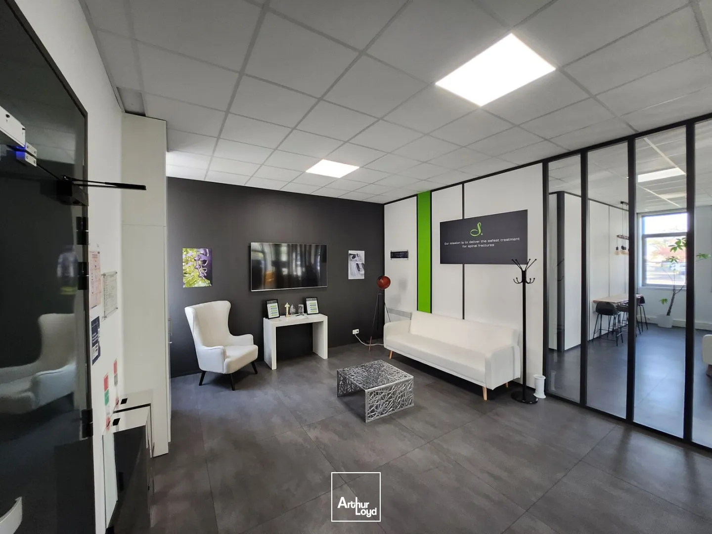 Bureaux - Location - ERAGNY - 95610 - 182-1435 - 7743021
