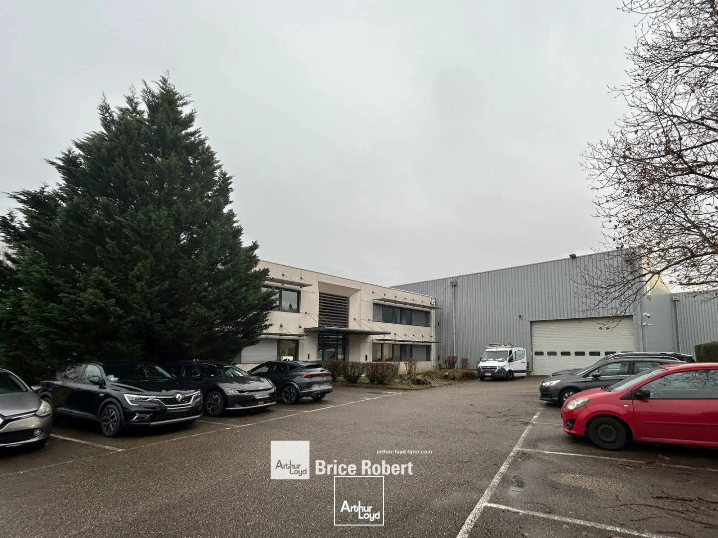 Locaux d'activité & Entrepôts - Vente - CHAPONOST - 69630 - 3198-3198 - 7743198