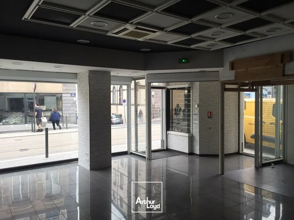 Locaux commerciaux - Location - CLERMONT FERRAND - 63000 - 58-58 - 7743342