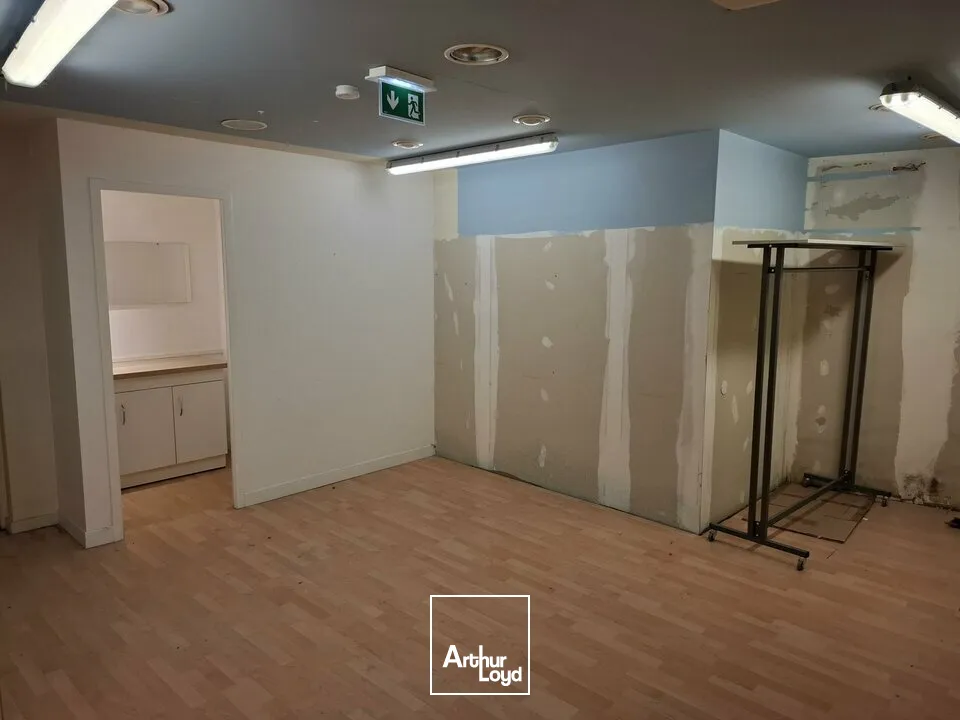 Locaux commerciaux - Location - CLERMONT FERRAND - 63000 - 95-95 - 7743355