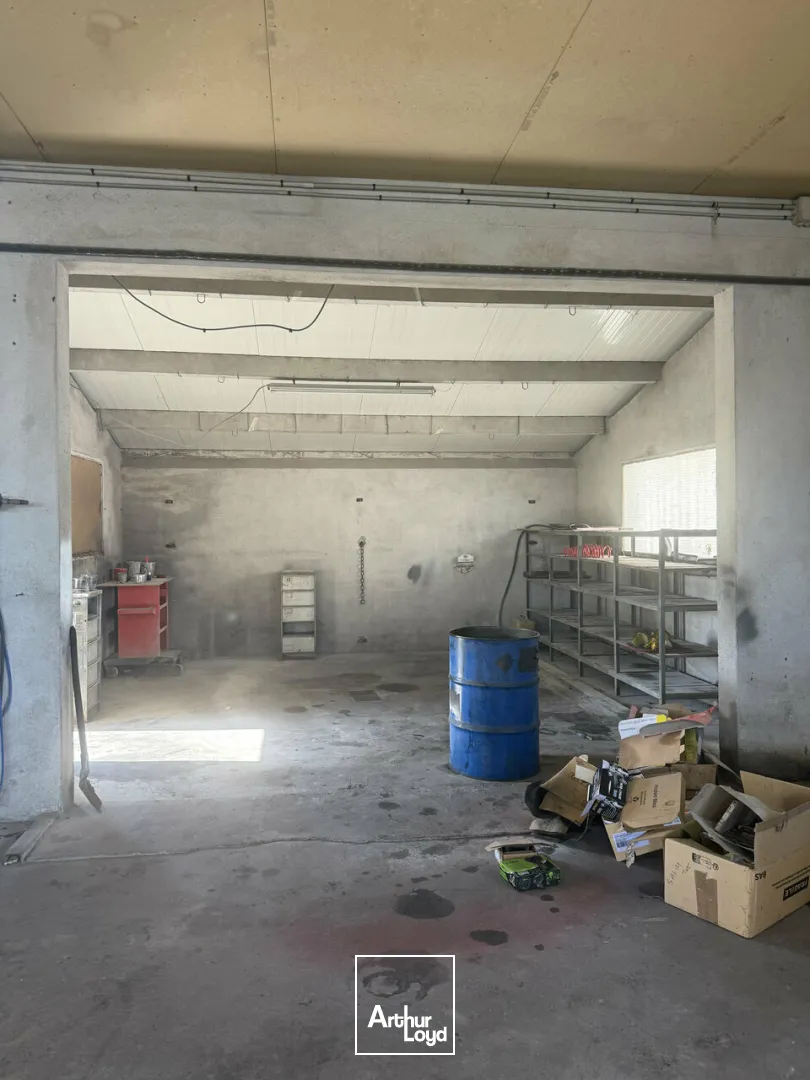 Locaux d'activité & Entrepôts - Location - MALEMORT - 19360 - 180-180 - 7743405