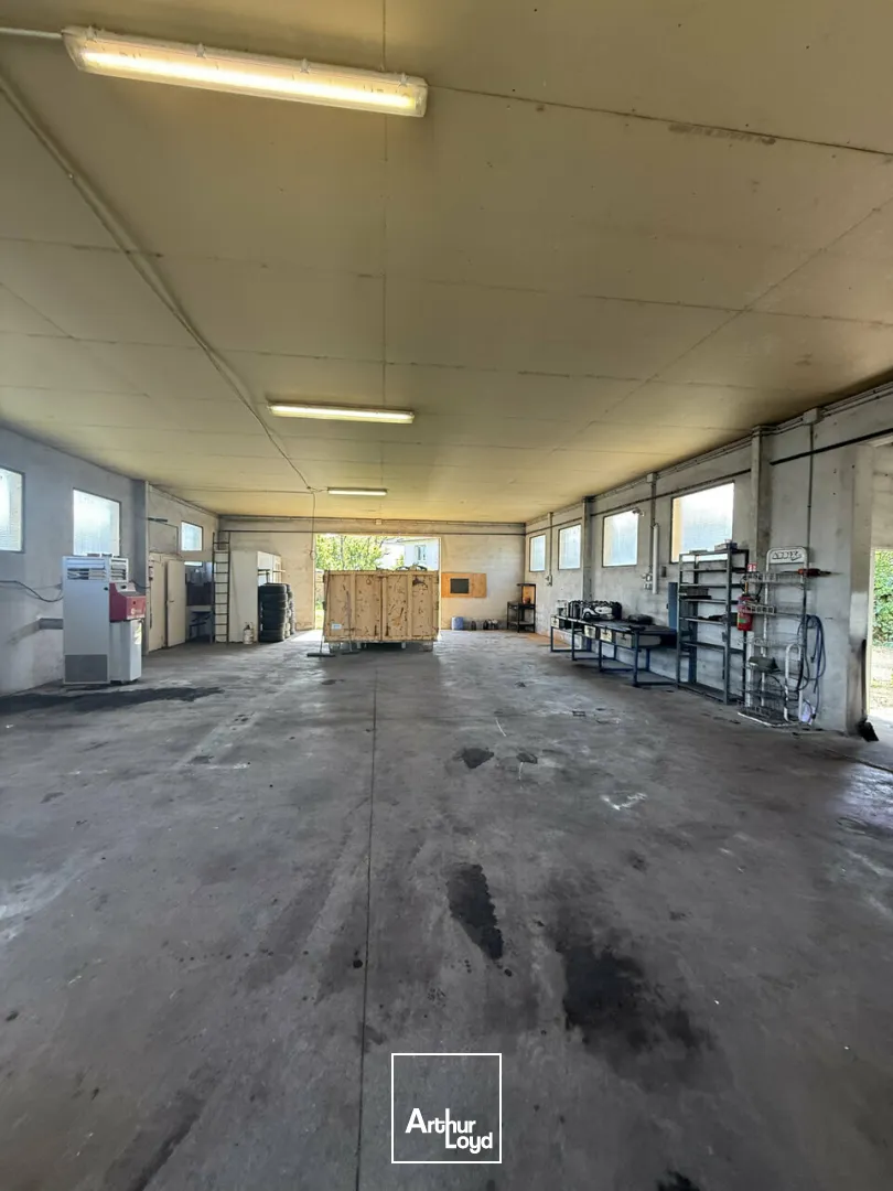 Locaux d'activité & Entrepôts - Location - MALEMORT - 19360 - 180-180 - 7743413