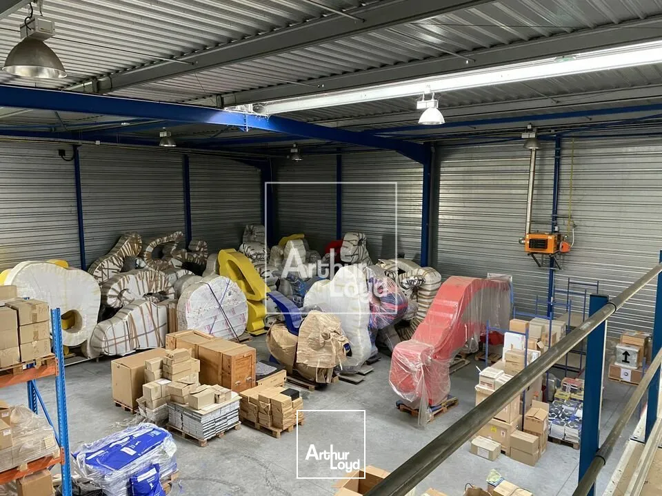 Locaux d'activité & Entrepôts - Vente - CHAMPCUEIL - 91750 - 3400-3400 - 7743470