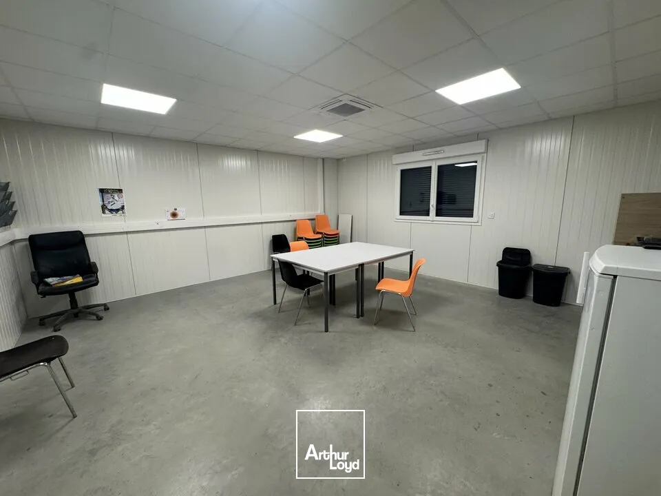 Locaux d'activité & Entrepôts - Location - SUBLAINES - 37310 - 625-625 - 7743540