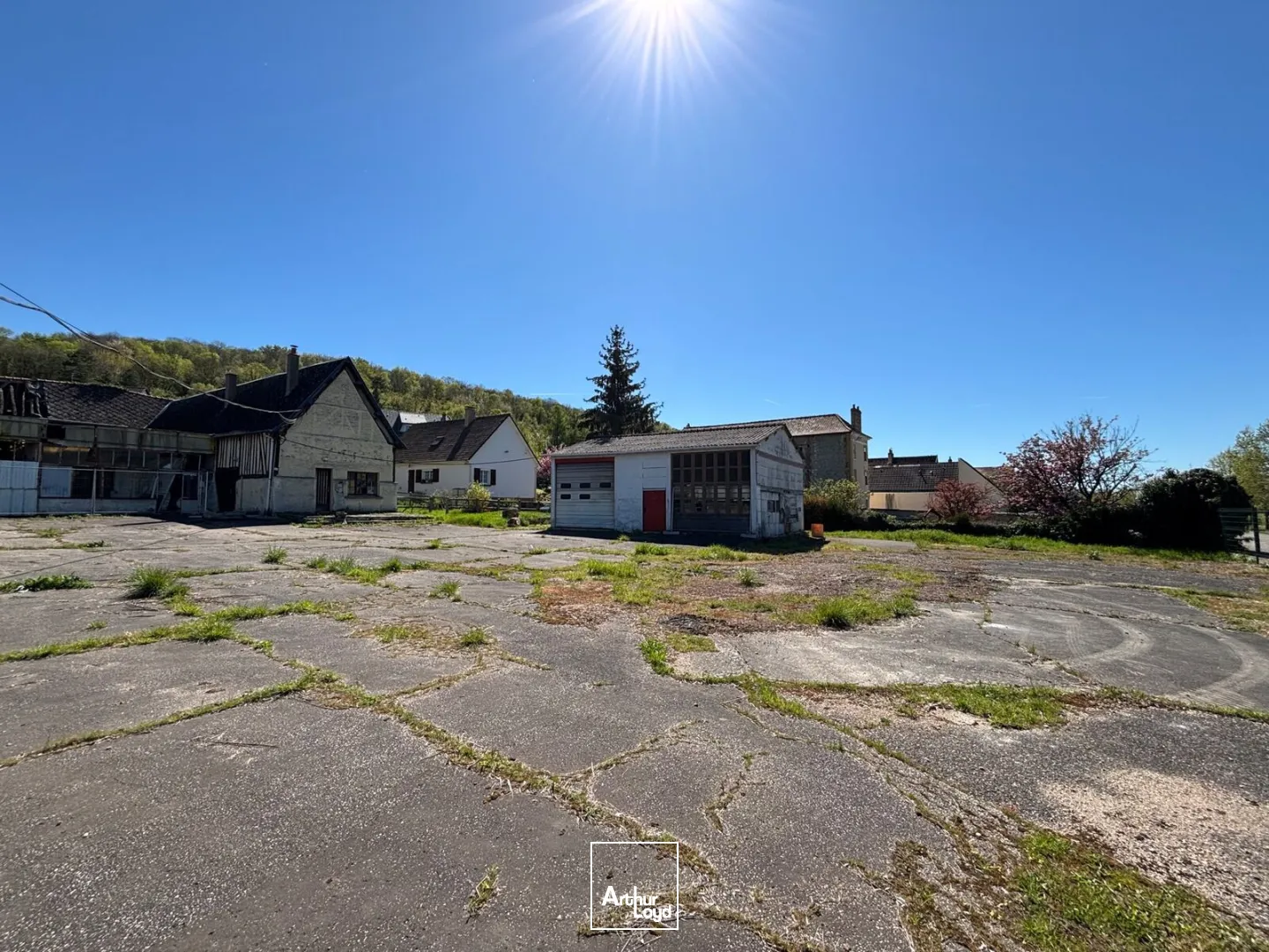 Locaux d'activité & Entrepôts - Vente - TOURVILLE LA RIVIERE - 76410 - 300-300 - 7743718