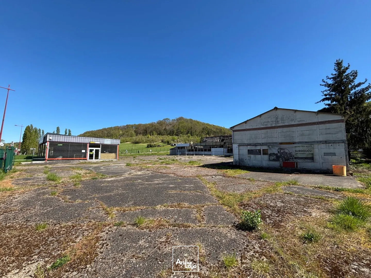 Locaux d'activité & Entrepôts - Vente - TOURVILLE LA RIVIERE - 76410 - 300-300 - 7743726