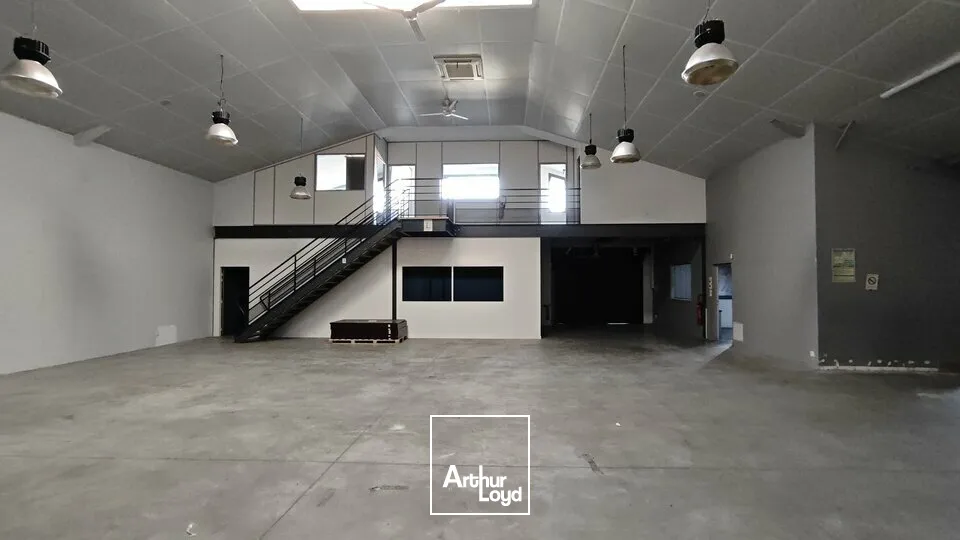 Locaux d'activité & Entrepôts - Location - SAINT-BALDOPH - 73190 - 430-430 - 7743737