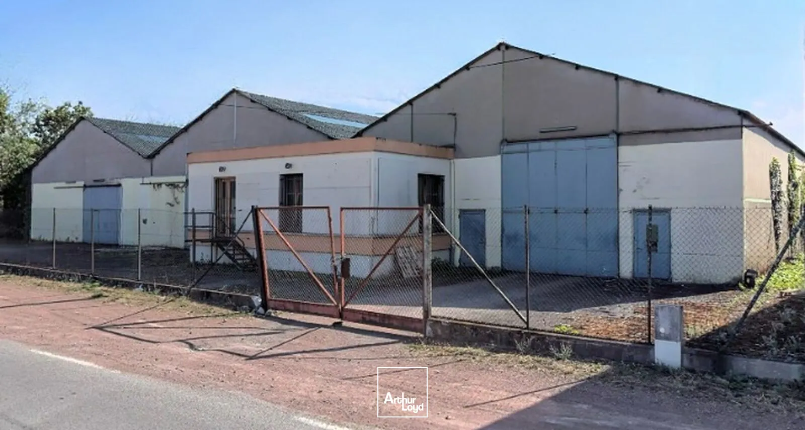Locaux d'activité & Entrepôts - Location - ROANNE - 42300 - 1900-1900 - 7743908