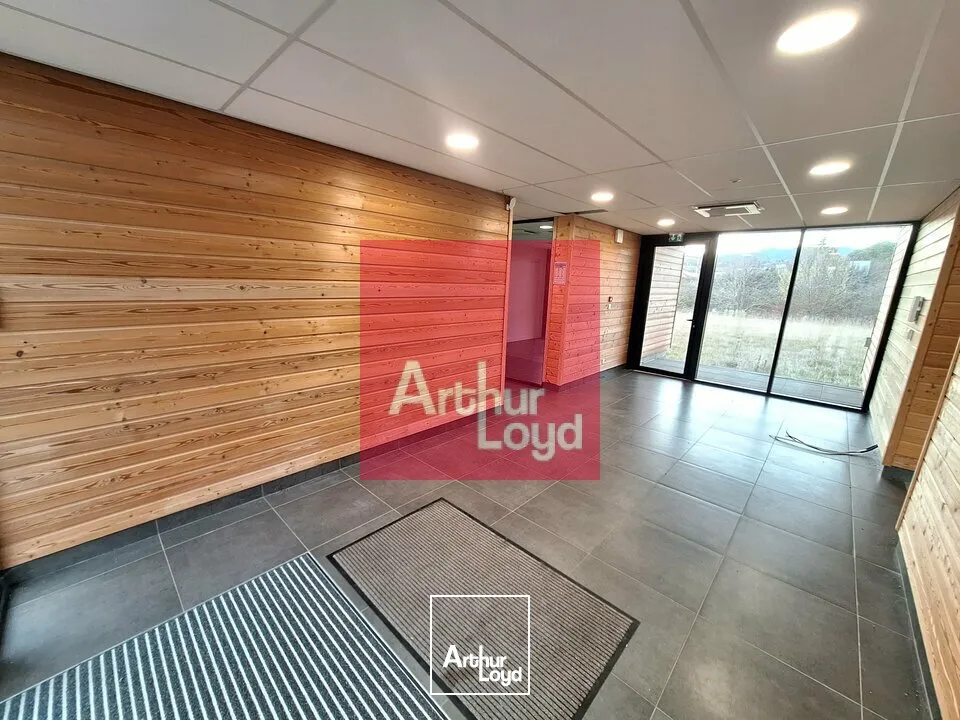 Bureaux - Vente - CHÂTEL-GUYON - 63140 - 414-414 - 7744306