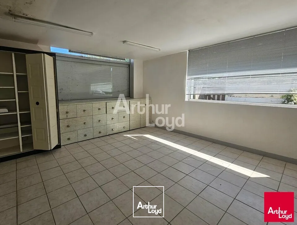 Bureaux - Location - LES PONTS DE CE - 49130 - 97-97 - 7744384