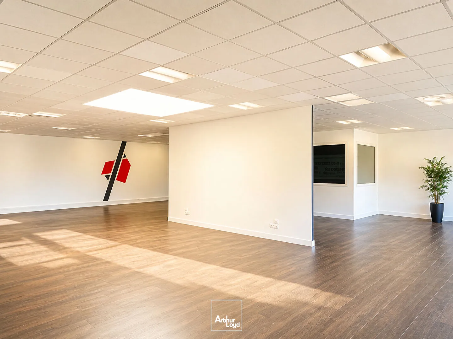 Bureaux - Location - Saintes - 17100 - 600-600 - 7744992