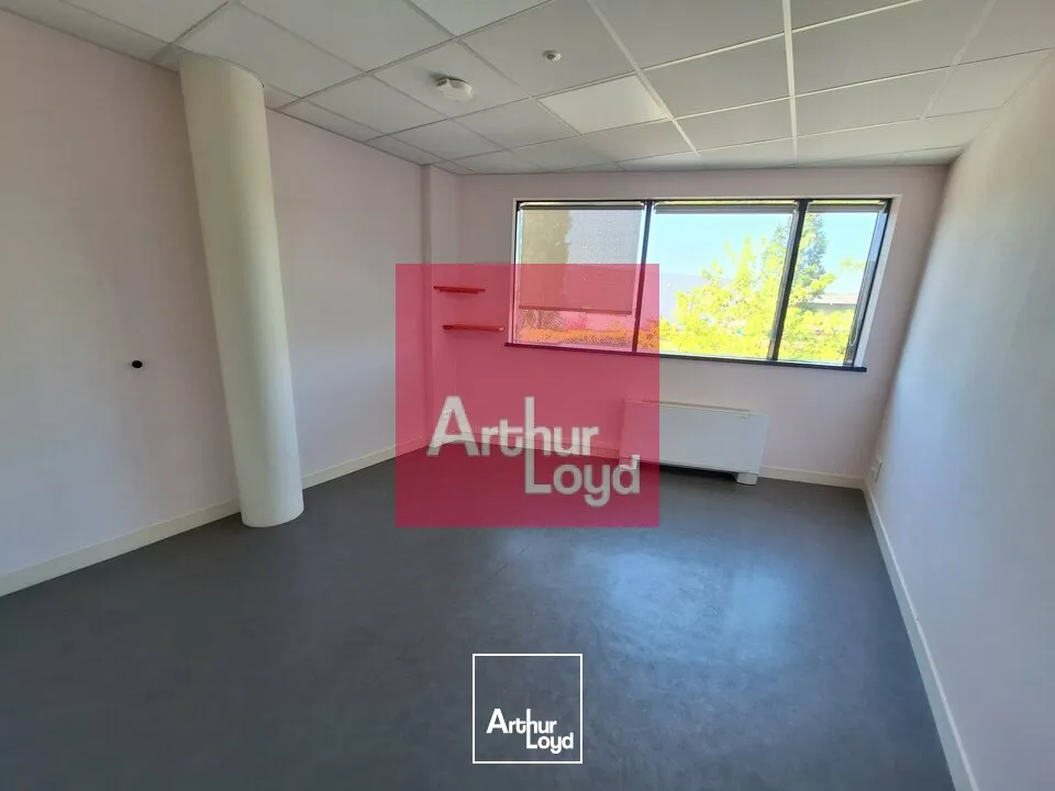 Bureaux - Location - COURNON D'AUVERGNE - 63800 - 52-52 - 7746056