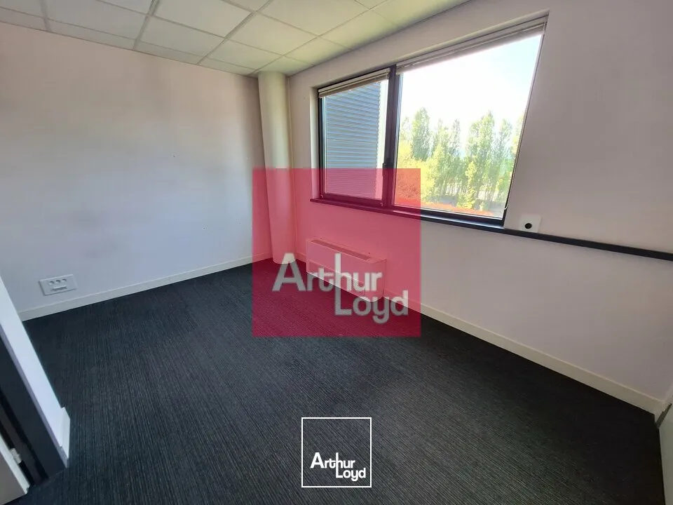 Bureaux - Location - COURNON D'AUVERGNE - 63800 - 52-52 - 7746060