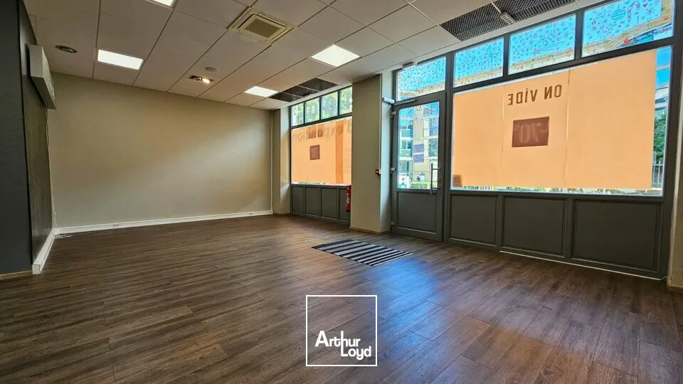 Locaux commerciaux - Location - METZ - 57000 - 453-453 - 7746073